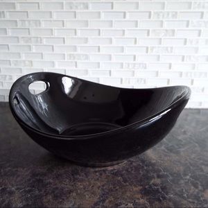 Black ceramic pottery bowl
